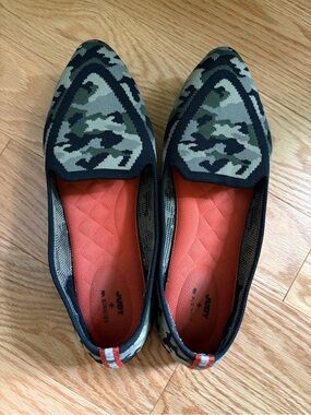 Birdies x Judy Slip-On Camo Knit Flats in Green